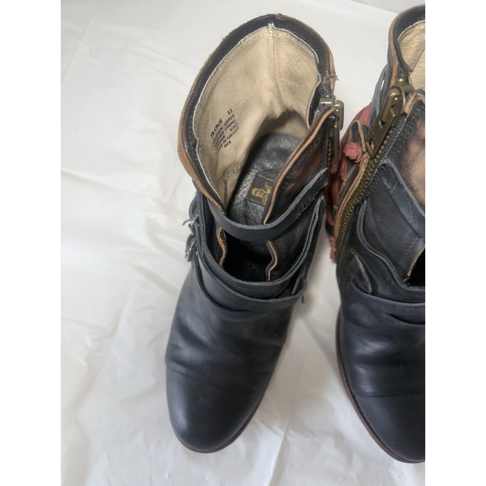 Freebird by Steven Crue boot black Leather Ankle Strap Zip Distress Size 11 - Picture 11 of 16